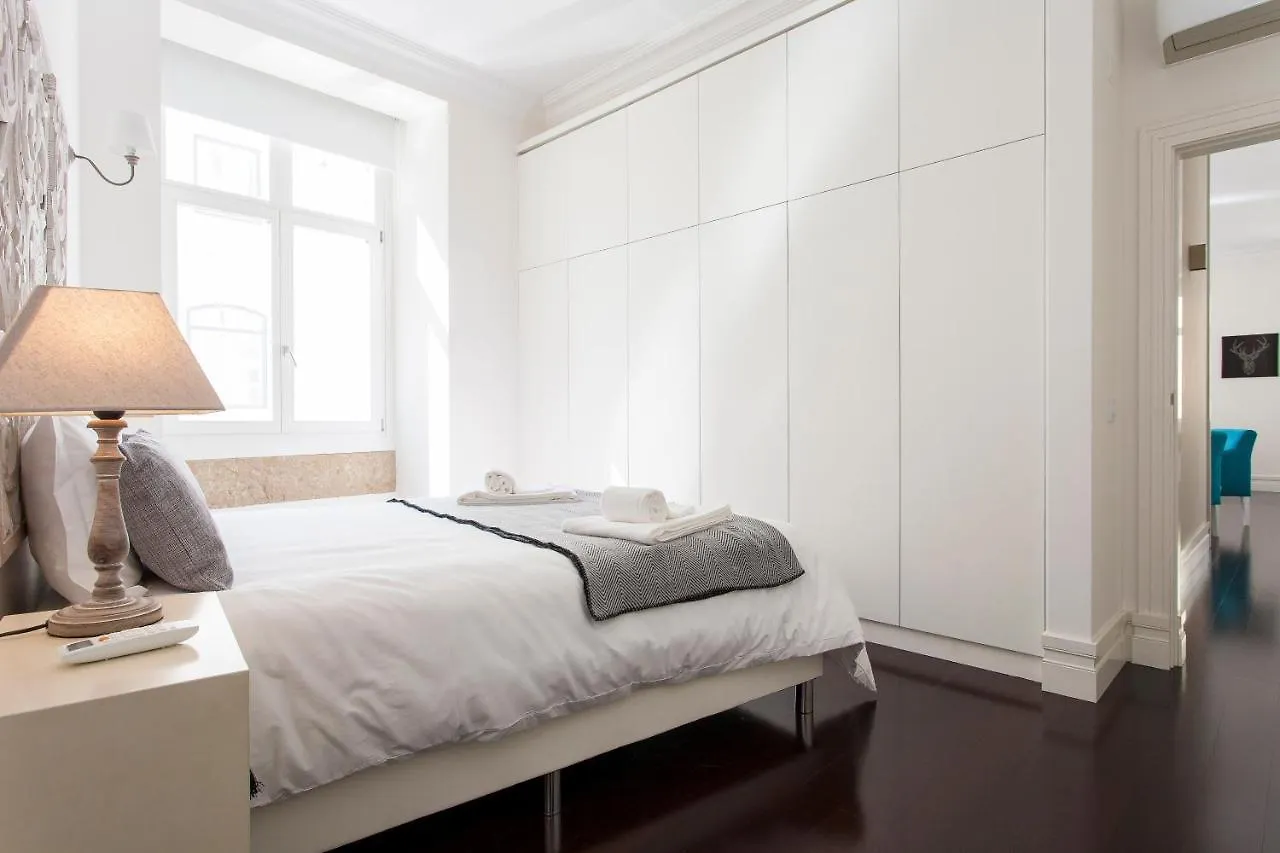 Flh Downtown Cosmopolitan Apartment Лиссабон